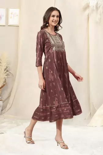 Light wine cotton foil print zari sequins embroidery gotta patti round neck 3/4 sleeve kurta for women