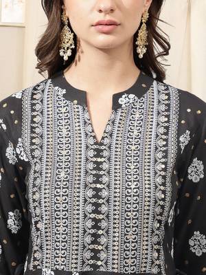 Black white rayon jaipuri print foil print mirror work mandarin collar tassel kurta for women 4