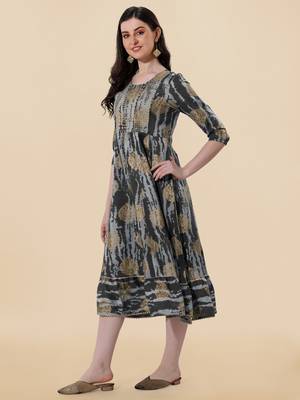 Grey cotton sequins embroidery foil gotta patti kurta for women 2