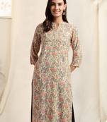 Cream pink rayon jaipuri floral print pintuck buttons kurta for women