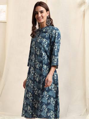 Blue off white cotton princess line printed kantha work buttons kurta for women 2