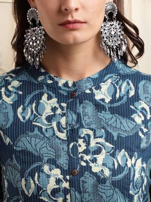 Blue off white cotton princess line printed kantha work buttons kurta for women 4