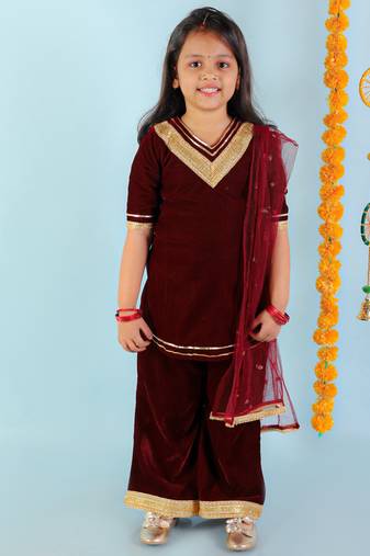 Kid1 girls velvet sharara set with sequins dupatta