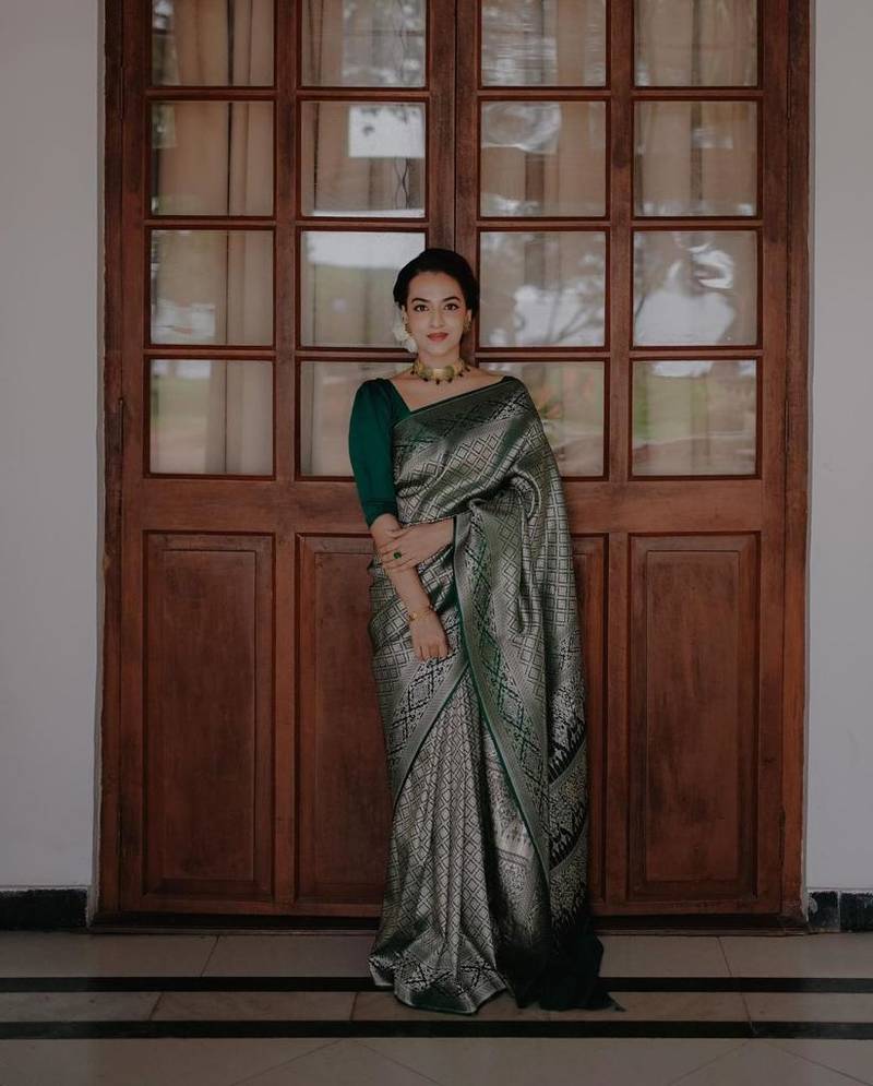  Green Color Silk Blend Sarees With Blouse