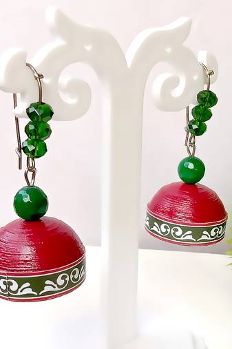Quilled hanging  jhumkas 4
