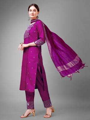 Women embroidered cotton blend purple kurta pant dupatta set 3