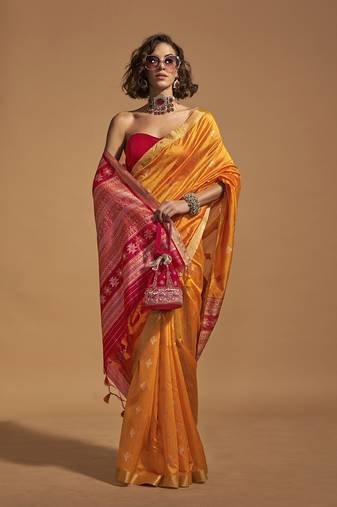Weaving Handloom Silk Blend Classic Saree In Mustard