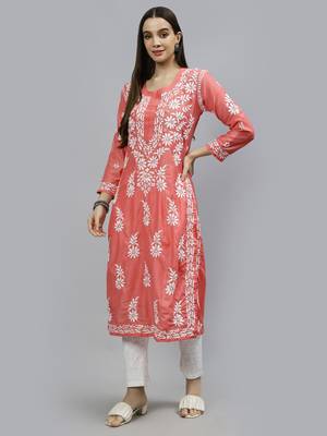 hand embroidered peach muslin lucknowi chikan kurta 3