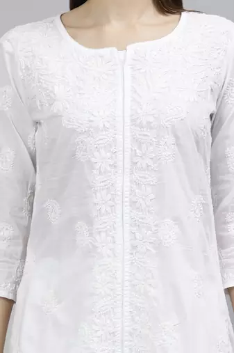 hand embroidered white cotton lucknowi chikan kurta