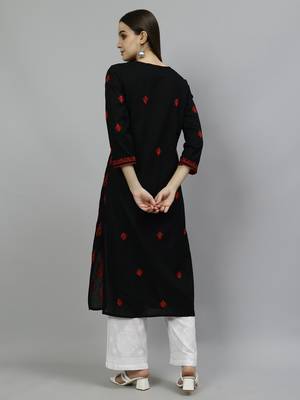 hand embroidered black cotton lucknowi chikan kurta 2