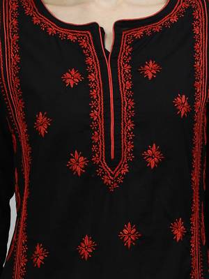 hand embroidered black cotton lucknowi chikan kurta 3