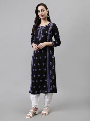hand embroidered black cotton lucknowi chikan kurta 4