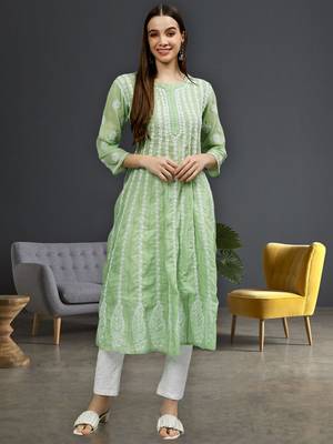 hand embroidered green terivoil lucknowi chikan anarkali kurta 1