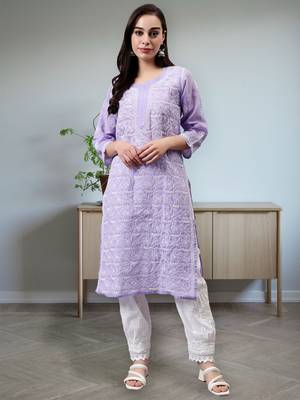 hand embroidered mauve terivoil lucknowi chikan kurta 1