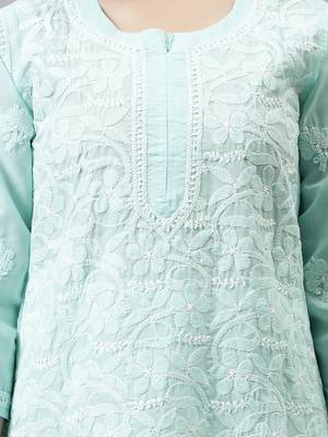 hand embroidered green terivoil lucknowi chikan kurta 3