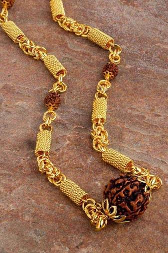 Classic gold plated chain with s-hook closure