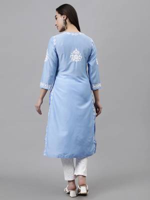 hand embroidered blue muslin lucknowi chikan kurta with slip 2