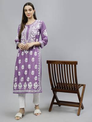 hand embroidered mauve muslin lucknowi chikan kurta with slip 5