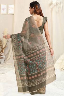 Grey Cotton Block Print/Self Print Saree With Unstitched Blouse Piece 4