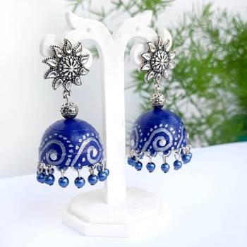 Quilled jhumkas with oxidized stud earrings3 1