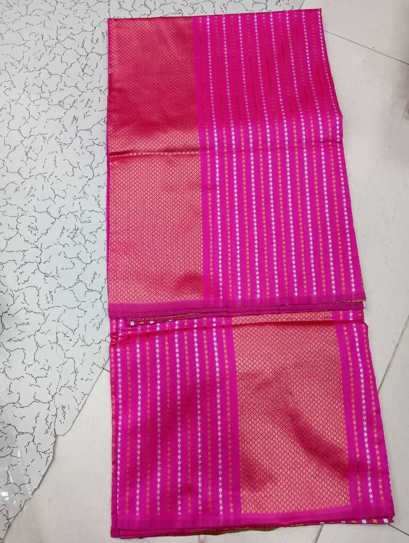  Pink Woven Art Silk Saree With Blouse