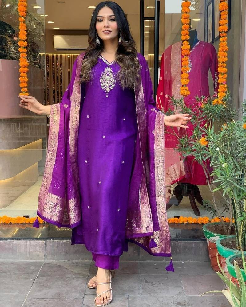 Chanderi Zari Embroidered Purple Kurti Set
