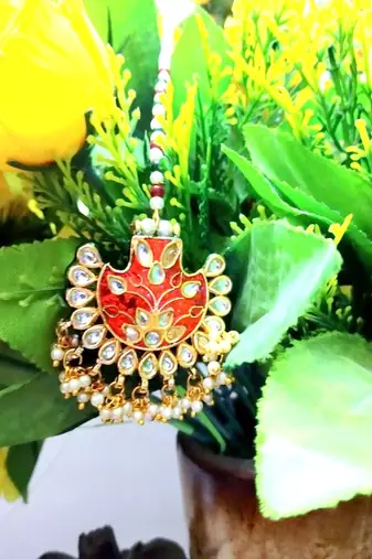 Runjhun traditional meenakari floral kundan maang tikka
