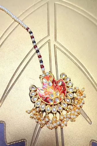 Runjhun traditional meenakari floral kundan maang tikka