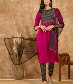 Ziyaa women's pink crepe kurta, pant and dupatta set
