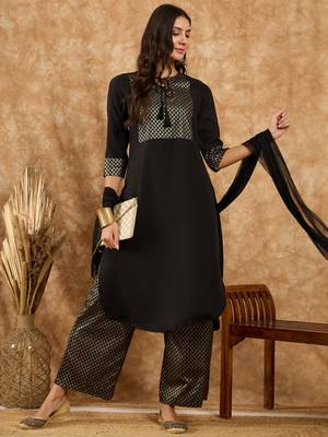 Ziyaa women's black crepe kurta, palazzo and dupatta set 2
