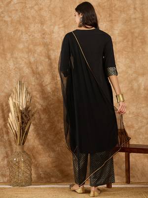 Ziyaa women's black crepe kurta, palazzo and dupatta set 3