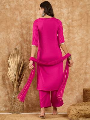 Ziyaa women's pink chinon kurta, palazzo and dupatta set 3