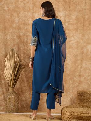 Ziyaa women's blue chinon kurta, pant and dupatta set 3