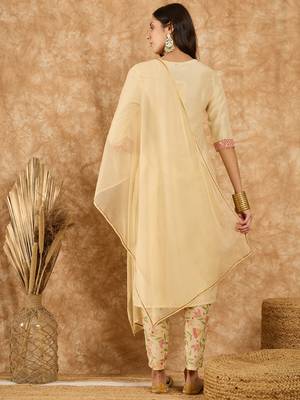 Ziyaa women's cream chinon kurta, pant and dupatta set 3