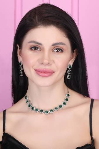 Green cz-ad subtle necklace set