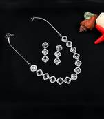 White cz-ad subtle necklace set