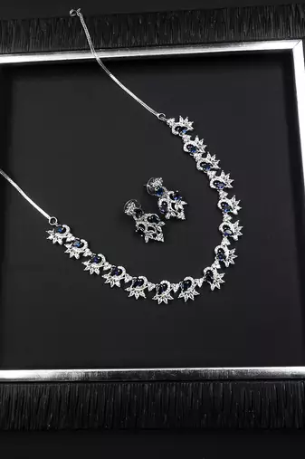Silver tone blue american diamond sleek necklace set