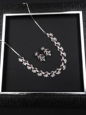Silver tone red american diamond sleek necklace set 2