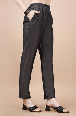  taupe chinon silk solid kurta with pant 3