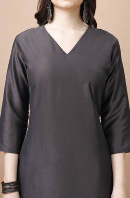 taupe chinon silk solid kurta with pant 5