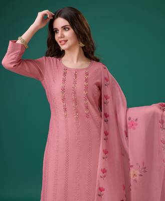  peach chanderi silk bored schiffli embroidered chikankari kurta with pant & dupatta 3
