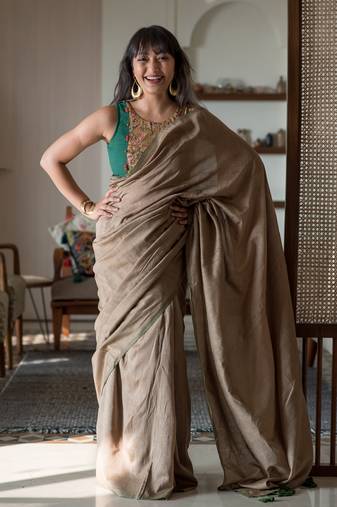 Suta Taupe Solid Cotton Blend Solid Woven Saree Without Blouse