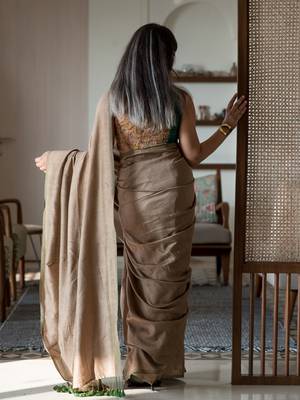 Suta Taupe Solid Cotton Blend Solid Woven Saree Without Blouse 4