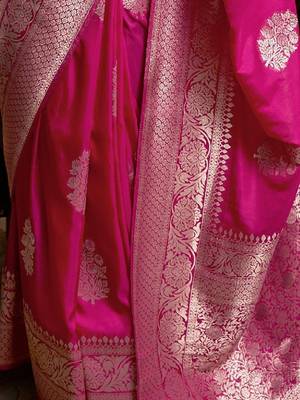 Pink Woven Georgette Event Wear Saree With Blouse For Women  4