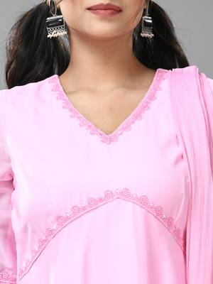 Baby pink georgette gathered suit set with dupatta 4