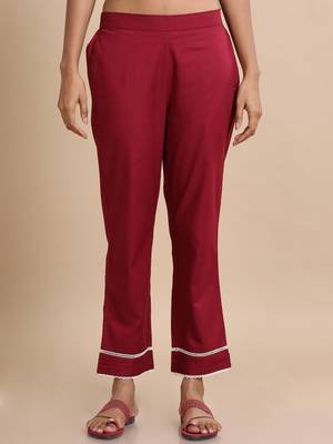 Hassu's women maroon cotton solid regular fit ankle length pants 1