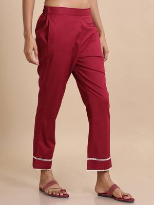 Hassu's women maroon cotton solid regular fit ankle length pants 2