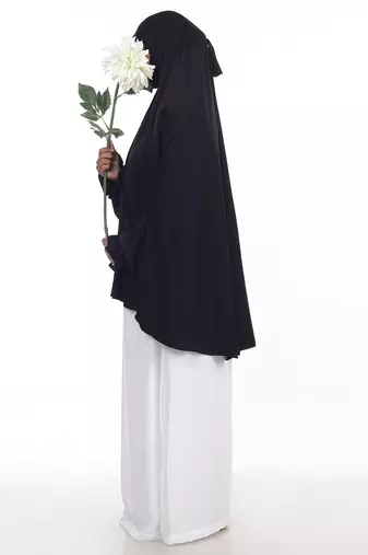 Ana black with sleeves makhna