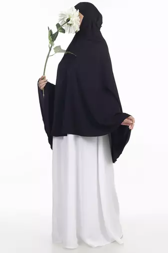 Ana black without sleeves makhna