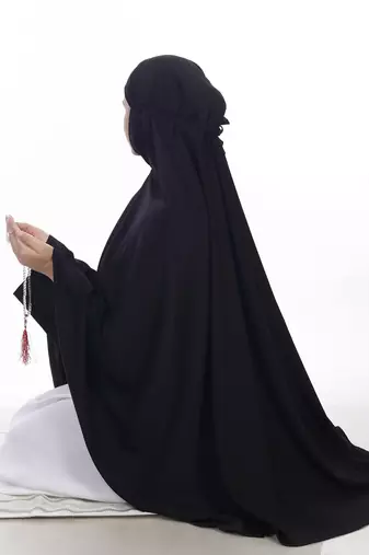Ana black without sleeves makhna